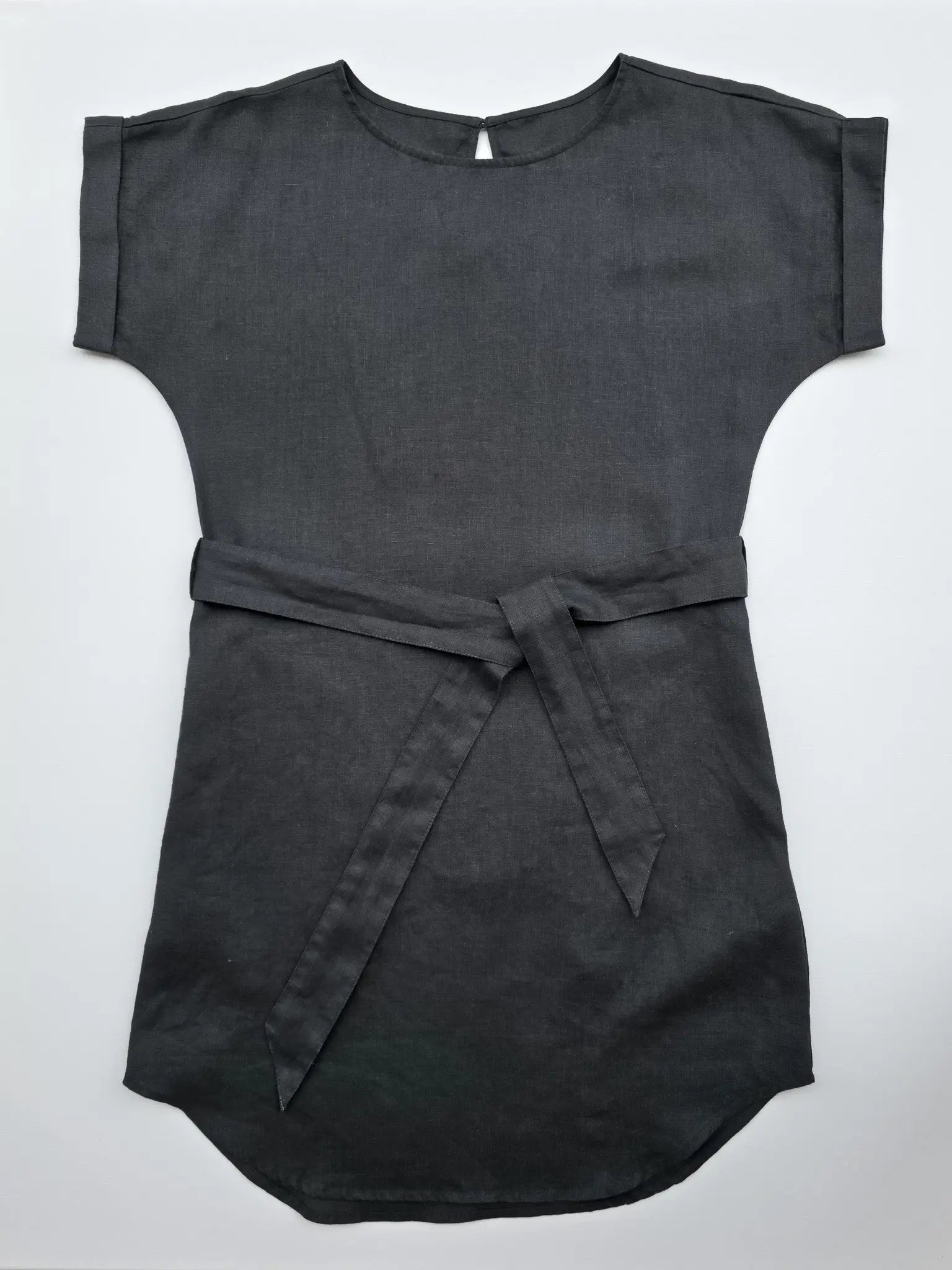 Women's 100% French linen T-Shirt Dress. Perfect for Australian summer, casual outings, and everyday wear. Short sleeve casual dress in black